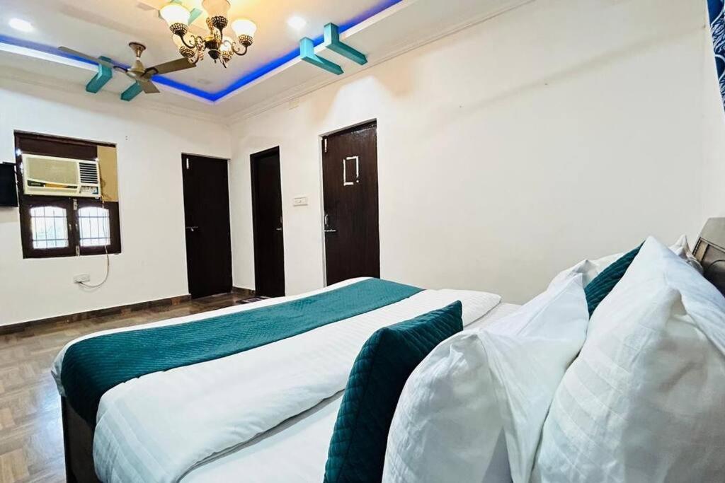 Heritage Bungalow By Daranga Boutique Villas Ουνταϊπούρ Εξωτερικό φωτογραφία