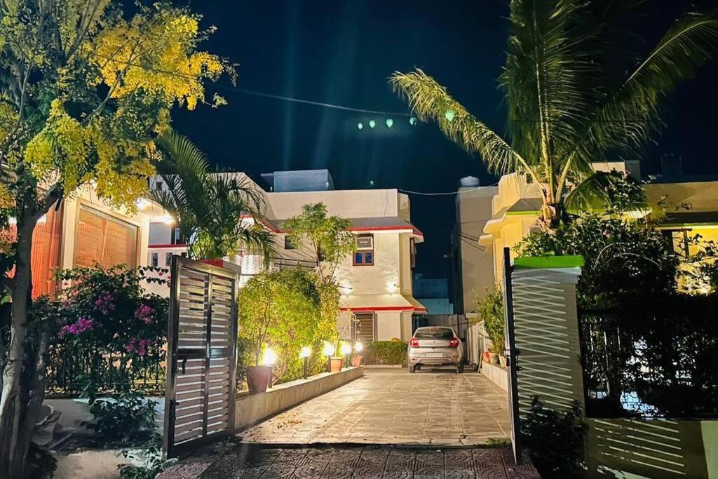 Heritage Bungalow By Daranga Boutique Villas Ουνταϊπούρ Εξωτερικό φωτογραφία